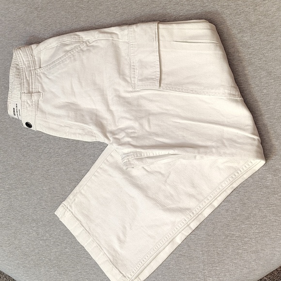 COTTON:ON- WOMENS WHITE 🤍🤍🤍 CARGO JEANS 👖👖👖👖 - Picture 1 of 16